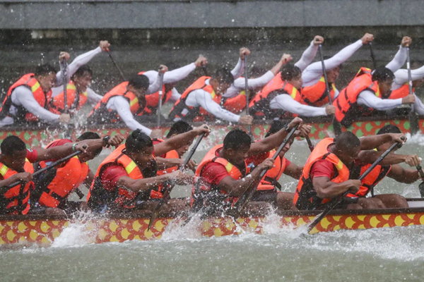 Torneio de barco-dragão do Ribeirão de Suzhou terá início em Xangai