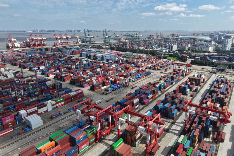 PIB de Xangai cresce 5,6% no primeiro semestre de 2026