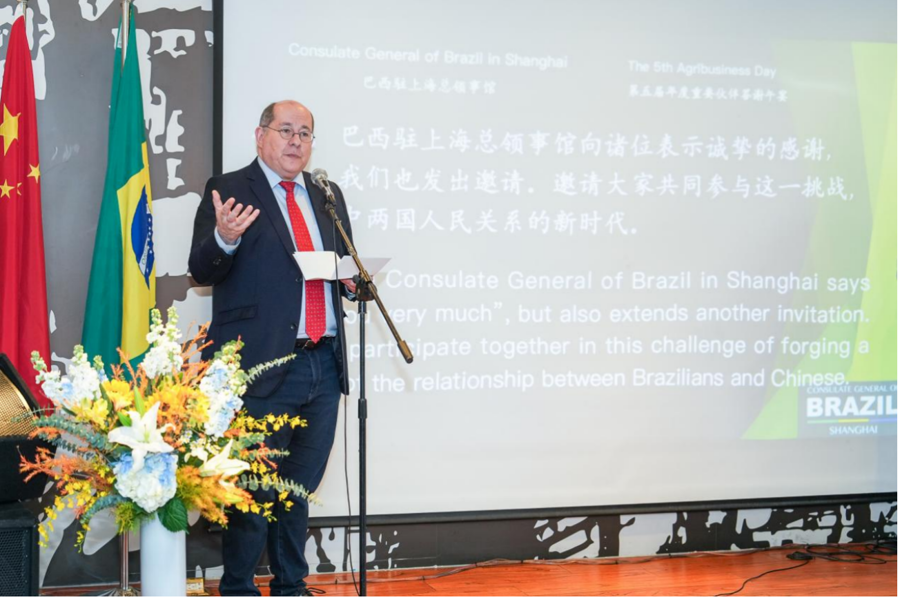 Augusto Pestana, Cônsul-Geral do Brasil em Xangai: “Muito sortudo por testemunhar dois momentos históricos”