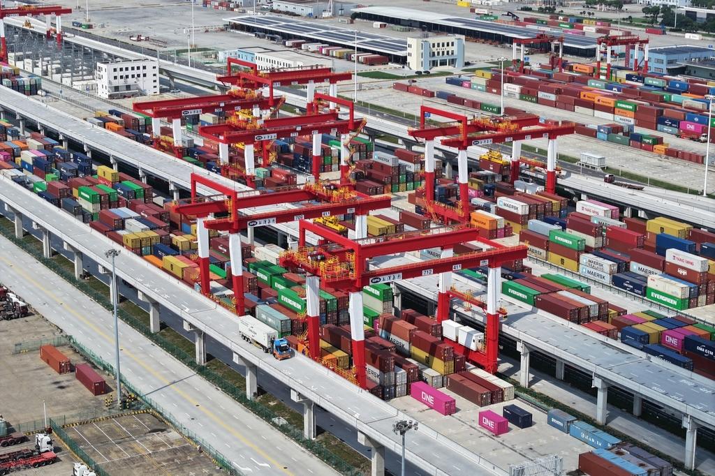 Xangai mira posição de cidade global de primeira linha