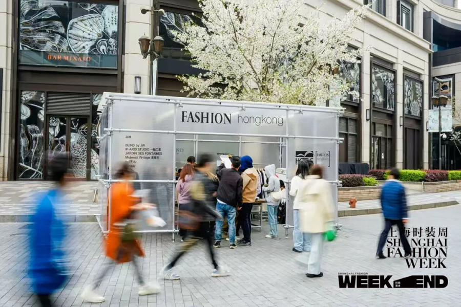 A Semana de Moda de Xangai abre com foco em sustentabilidade e inovação