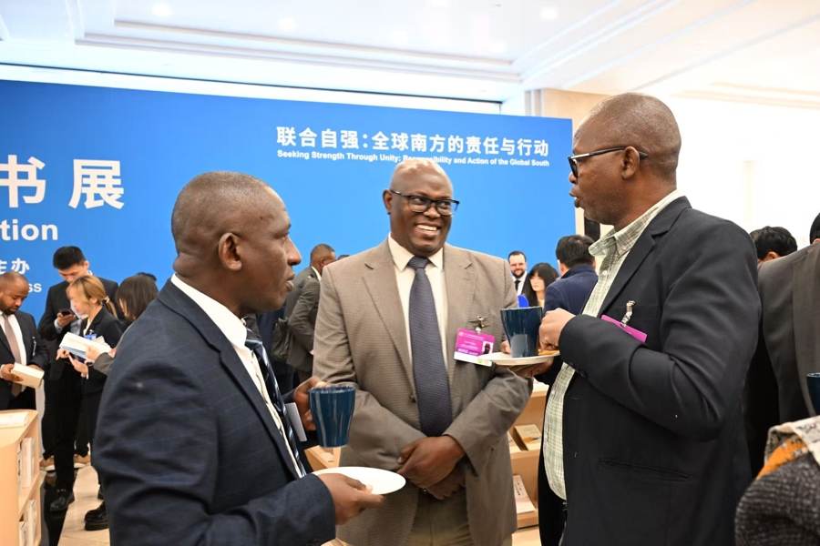 Diálogo de <i>Think Tanks</i> do Sul Global foca em autossuficiência conjunta e cooperação para o desenvolvimento