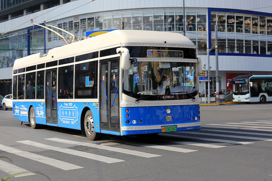 Xangai melhora serviços de transporte para estrangeiros