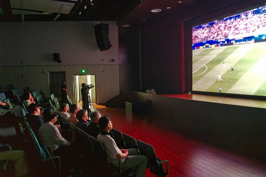 Febre da Copa do Mundo chega aos cinemas de Xangai