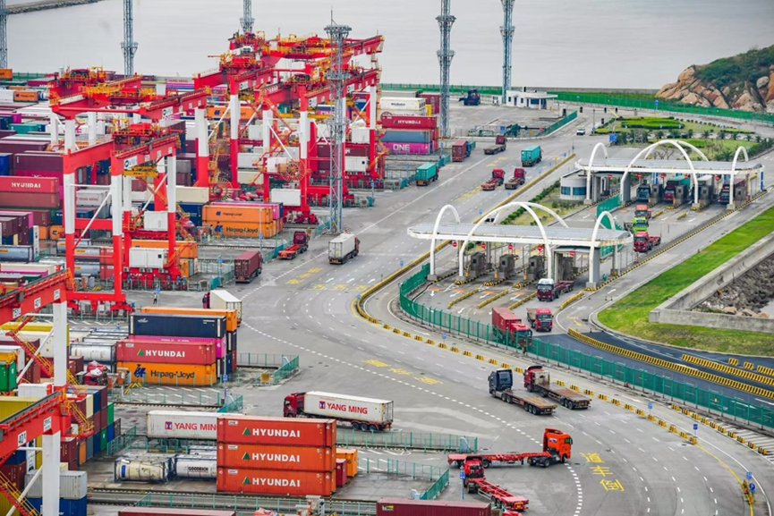 Comércio de Xangai avança com desempenho robusto no terceiro trimestre