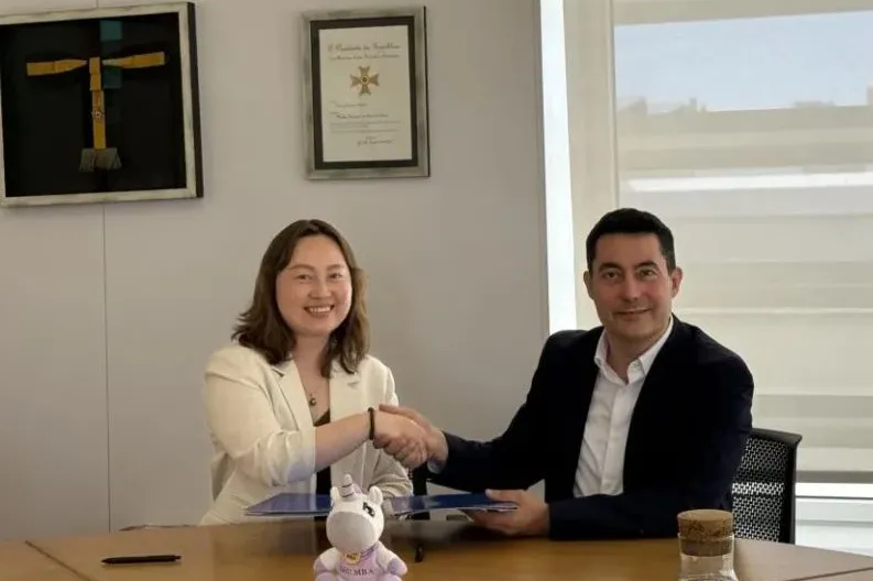 Centro de MBA da SHU visita instituições portuguesas e estabelece acordos de cooperação